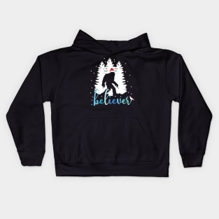 Believer Bigfoot Santa Claus Bigfoot Sasquatch Christmas Gift Kids Hoodie